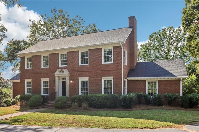 1441 Beaumont NW Drive, Kennesaw, GA 30152