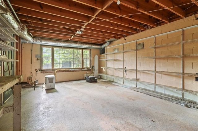 1441 Beaumont NW Drive, Kennesaw, GA 30152