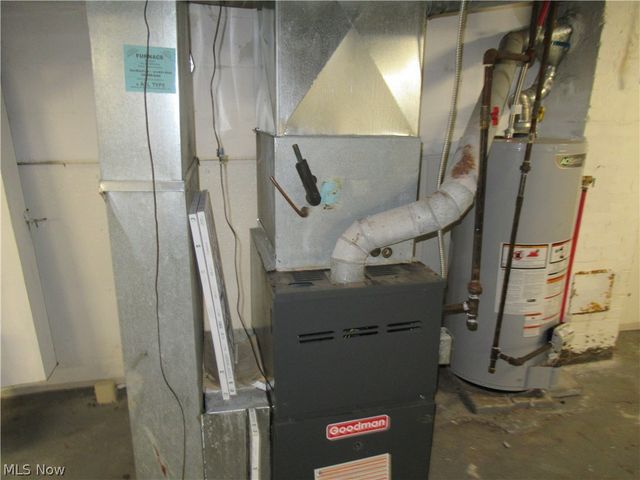 12704 Christine Avenue, Garfield Heights, OH 44105