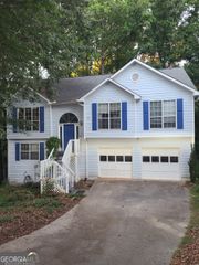 6715 Dogwood Point Lane, Tucker, GA 30084
