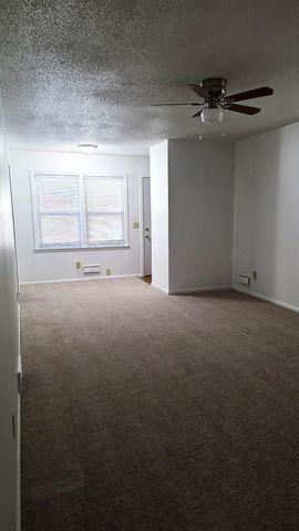 2806 Emerson Avenue N, Minneapolis, MN 55411