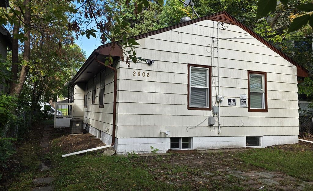 2806 Emerson Avenue N, Minneapolis, MN 55411 — photo 2