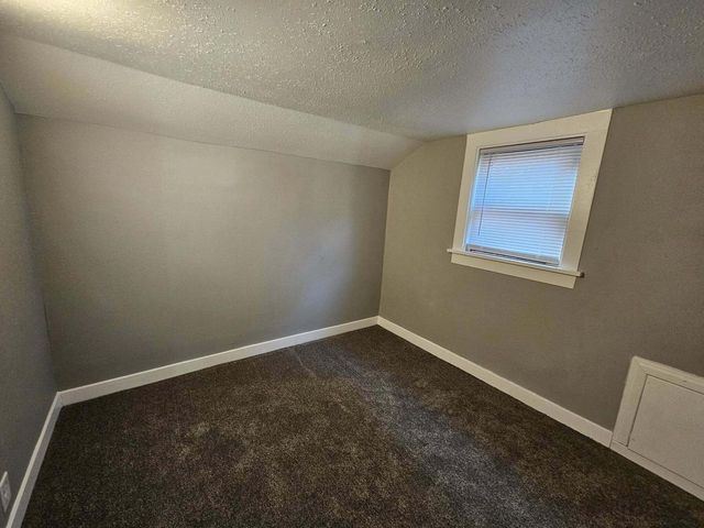 714 Kewaunee STREET, Racine, WI 53402