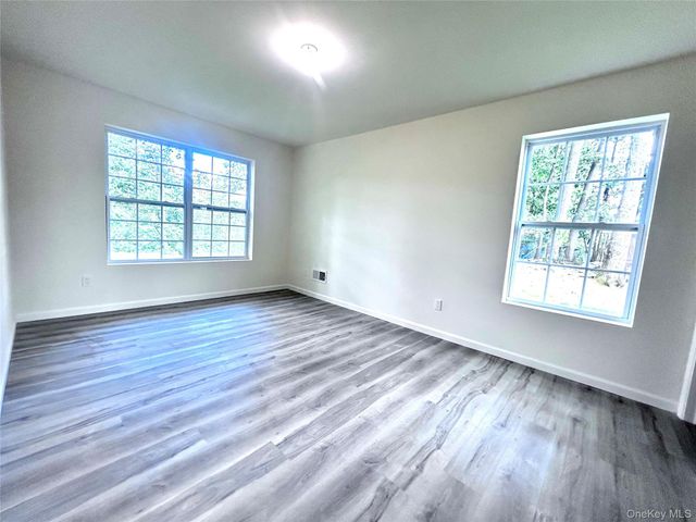 7 Highview Avenue, Stony Point, NY 10980