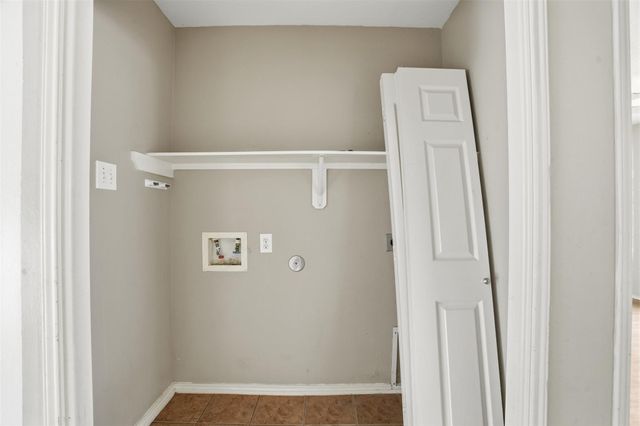 9815 Wedgeford Court, Houston, TX 77044