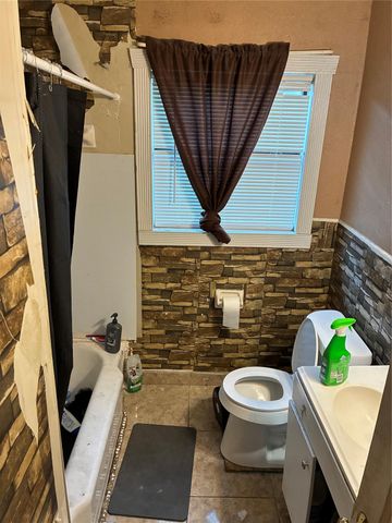 5404 Starling Street, Houston, TX 77017