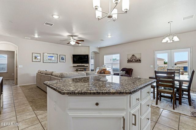 7120 FALLING LEAF Circle, El Paso, TX 79934
