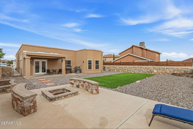 7120 FALLING LEAF Circle, El Paso, TX 79934