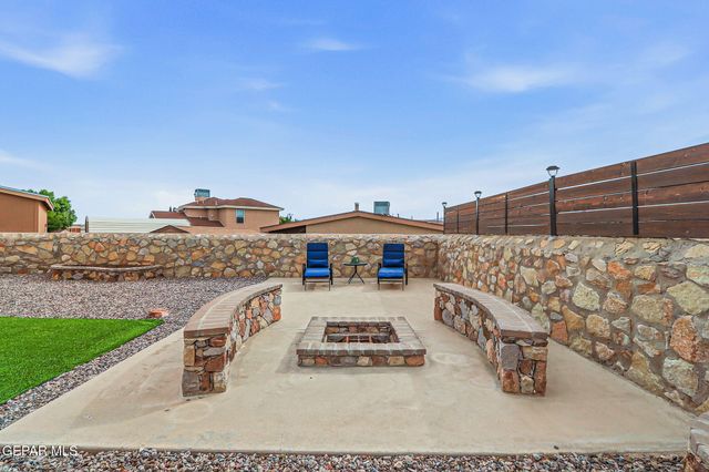 7120 FALLING LEAF Circle, El Paso, TX 79934