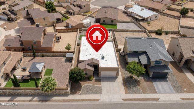 7120 FALLING LEAF Circle, El Paso, TX 79934
