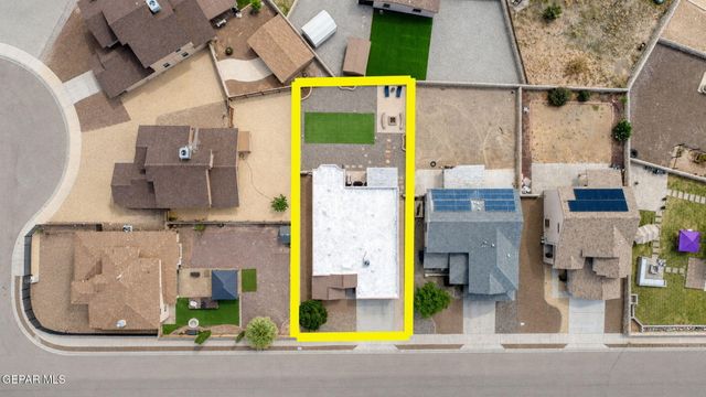 7120 FALLING LEAF Circle, El Paso, TX 79934