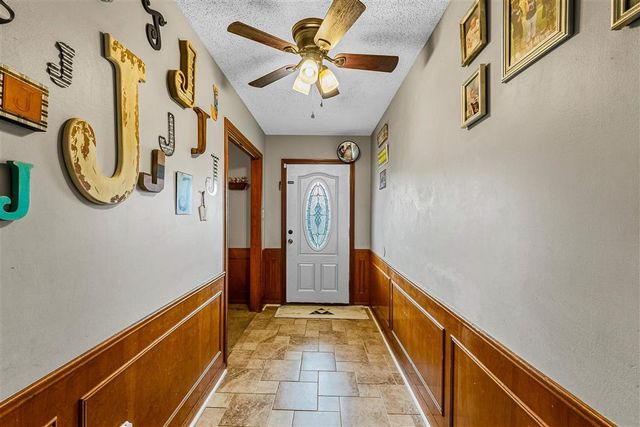 404 E Krause Street, Westlake, LA 70669