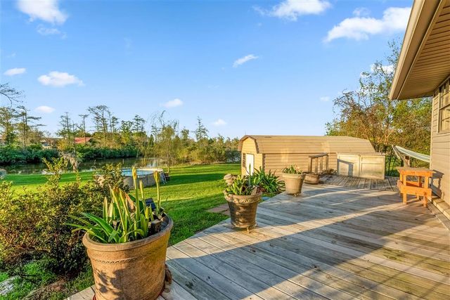 404 E Krause Street, Westlake, LA 70669