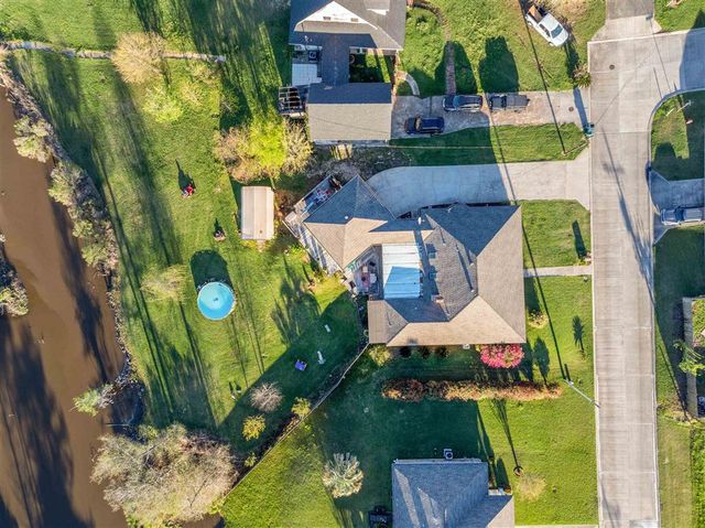 404 E Krause Street, Westlake, LA 70669