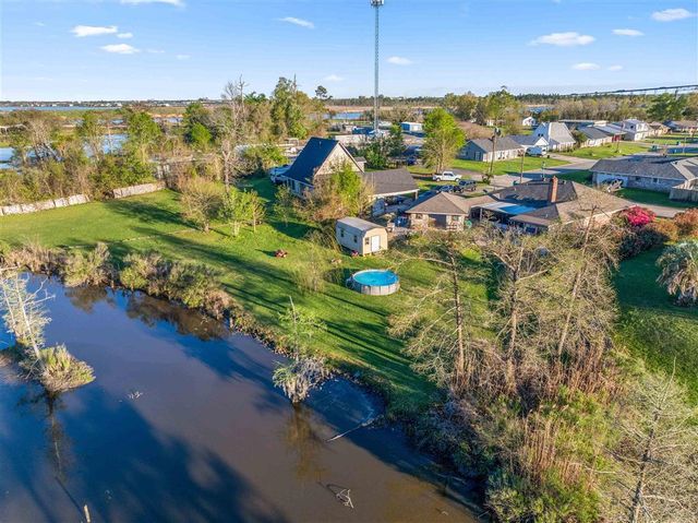 404 E Krause Street, Westlake, LA 70669