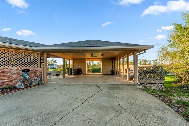 404 E Krause Street, Westlake, LA 70669