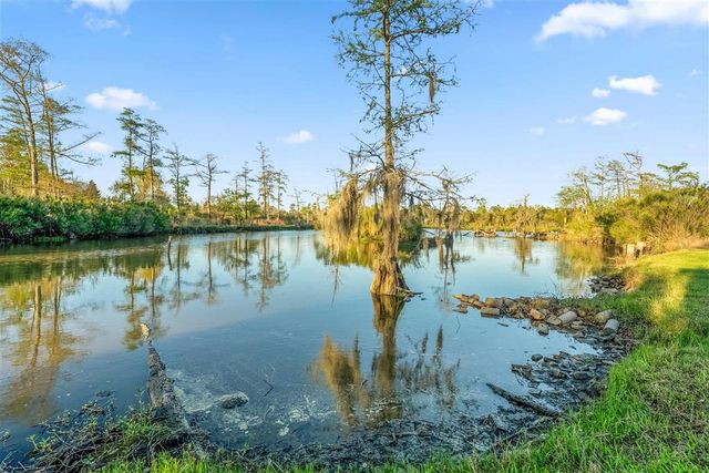 404 E Krause Street, Westlake, LA 70669