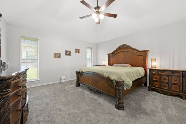 1010 Westgate Drive, Farmersville, TX 75442
