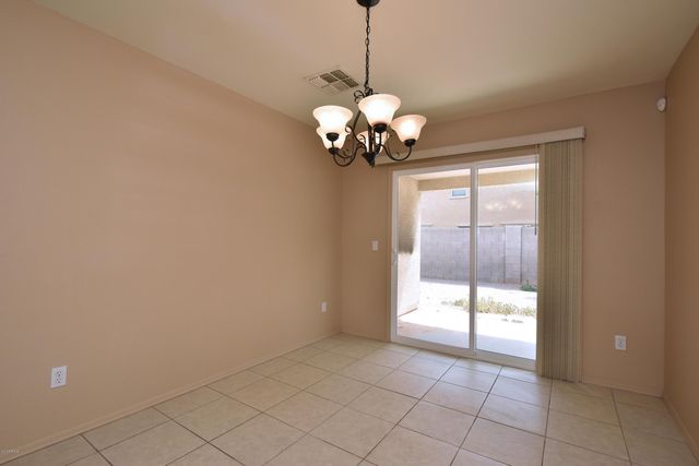 8843 E Pampa Avenue, Mesa, AZ 85212