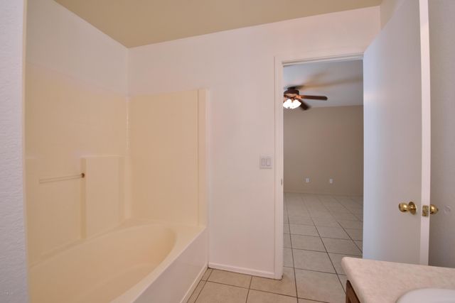 8843 E Pampa Avenue, Mesa, AZ 85212