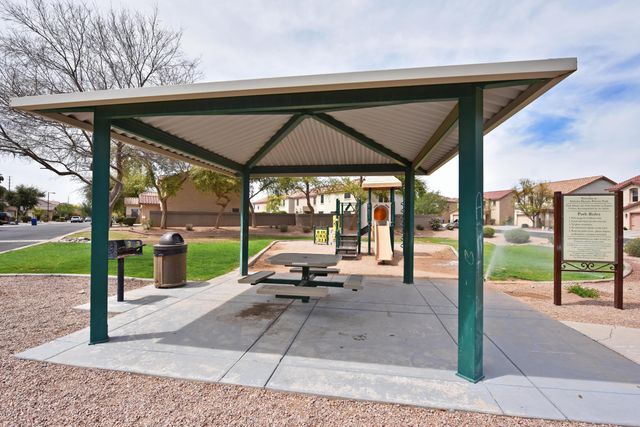 8843 E Pampa Avenue, Mesa, AZ 85212
