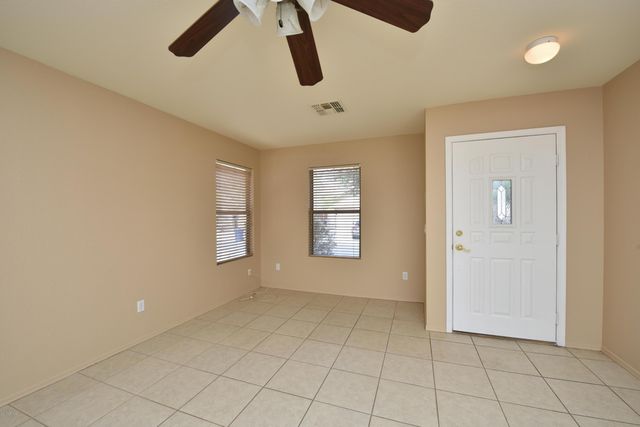 8843 E Pampa Avenue, Mesa, AZ 85212