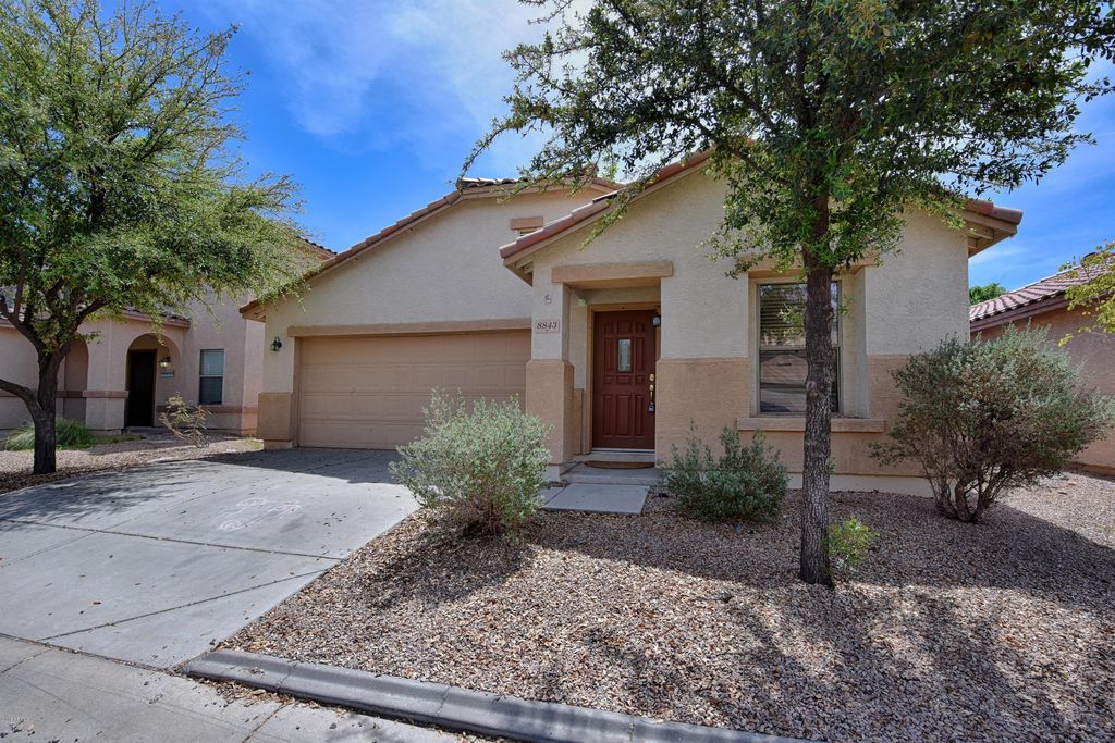 8843 E Pampa Avenue, Mesa, AZ 85212