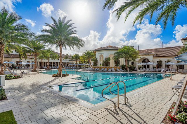 16131 Villa Vizcaya Place, Delray Beach, FL 33446