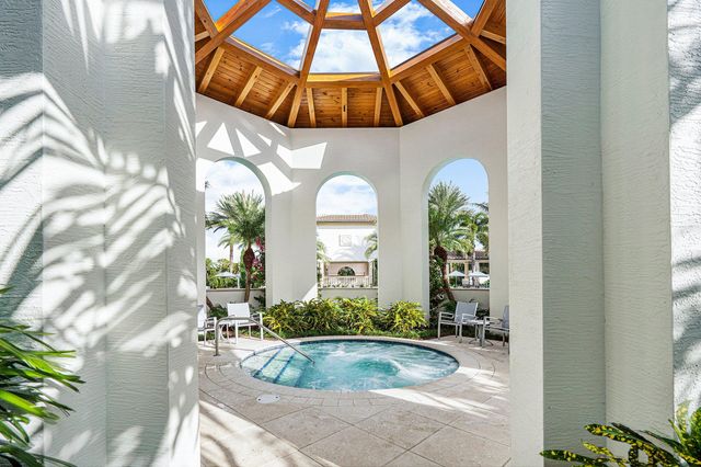 16131 Villa Vizcaya Place, Delray Beach, FL 33446