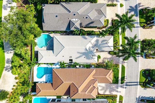 16131 Villa Vizcaya Place, Delray Beach, FL 33446