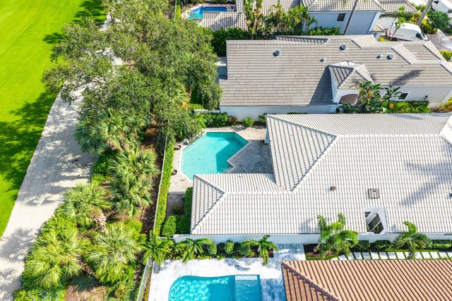 16131 Villa Vizcaya Place, Delray Beach, FL 33446