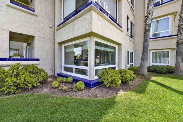 12122 Royal Birkdale Row 103, San Diego, CA 92128