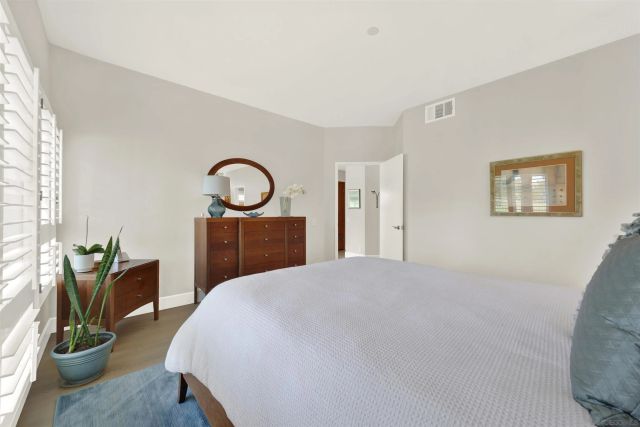 12122 Royal Birkdale Row 103, San Diego, CA 92128