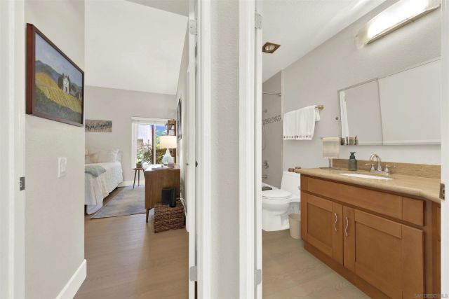 12122 Royal Birkdale Row 103, San Diego, CA 92128