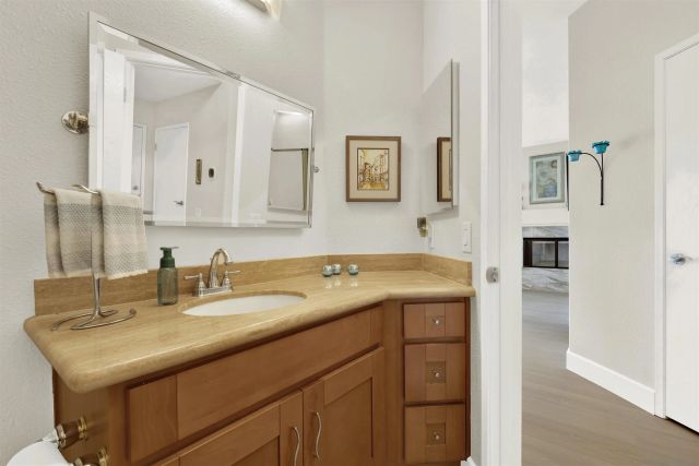 12122 Royal Birkdale Row 103, San Diego, CA 92128