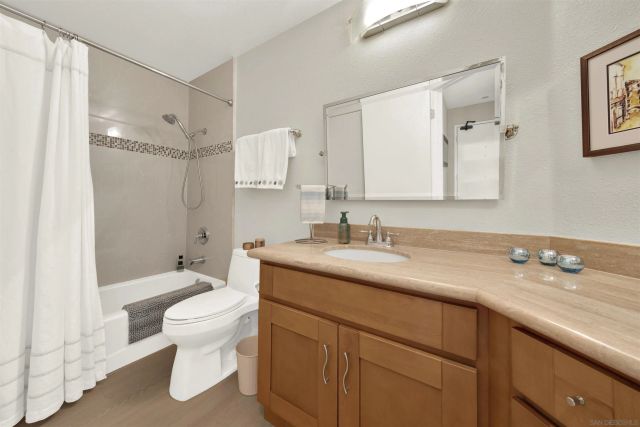 12122 Royal Birkdale Row 103, San Diego, CA 92128