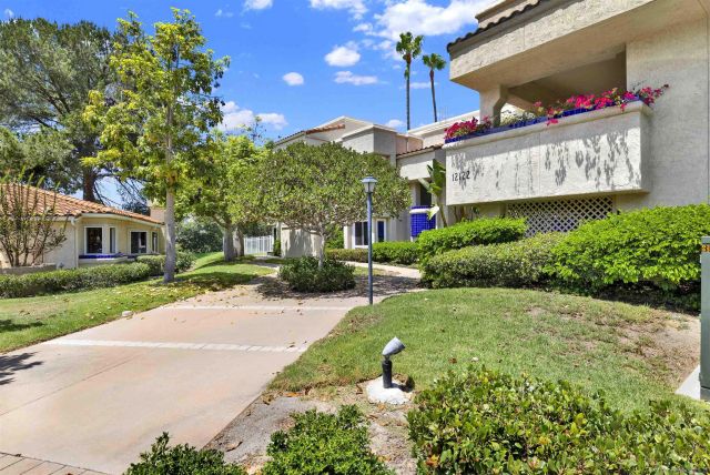 12122 Royal Birkdale Row 103, San Diego, CA 92128