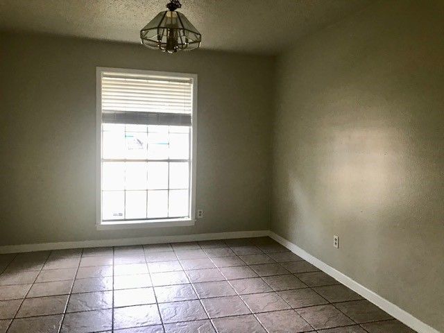 3419 Tara Lane, Shreveport, LA 71118