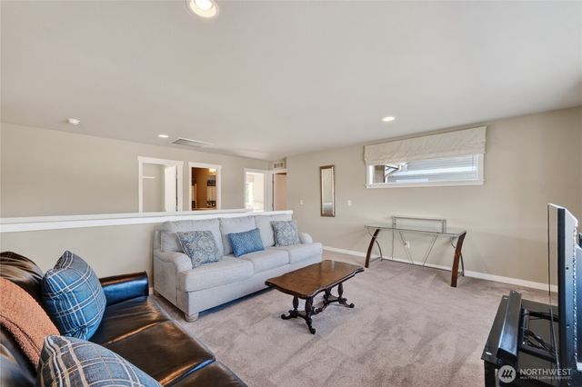 843 Katelyn Court, Burlington, WA 98233