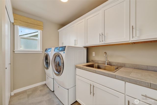 843 Katelyn Court, Burlington, WA 98233