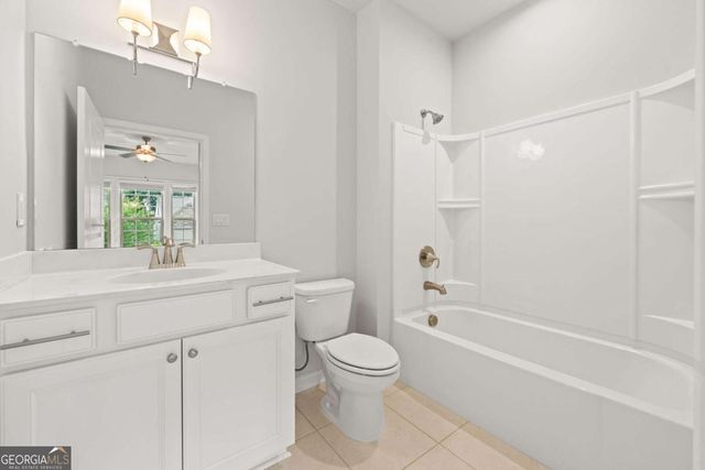 5625 Willow Springs Place, Hoschton, GA 30548