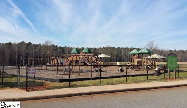840 Orchard Valley Lane, Boiling Springs, SC 29316