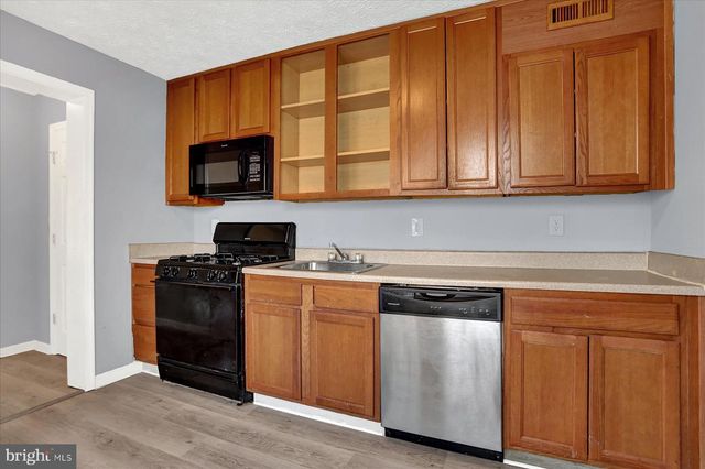 70 SWAN ST, Aberdeen, MD 21001
