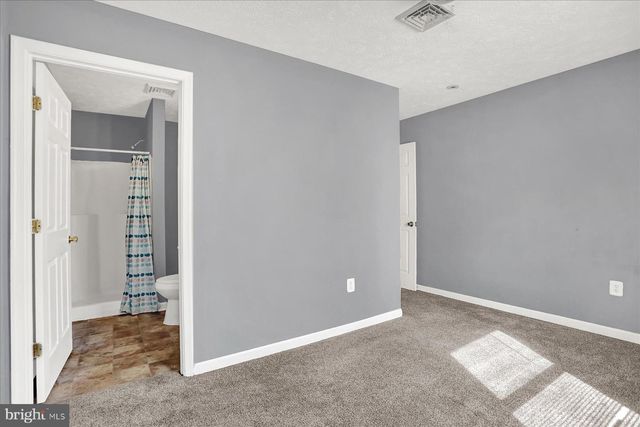 70 SWAN ST, Aberdeen, MD 21001