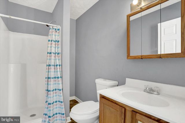 70 SWAN ST, Aberdeen, MD 21001