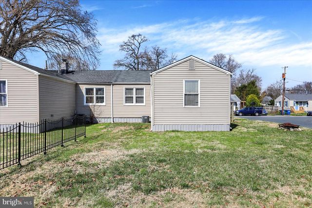 70 SWAN ST, Aberdeen, MD 21001