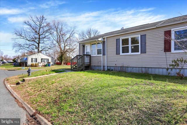 70 SWAN ST, Aberdeen, MD 21001