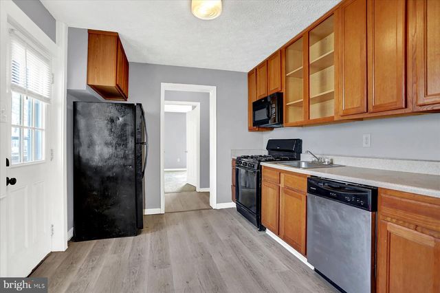 70 SWAN ST, Aberdeen, MD 21001