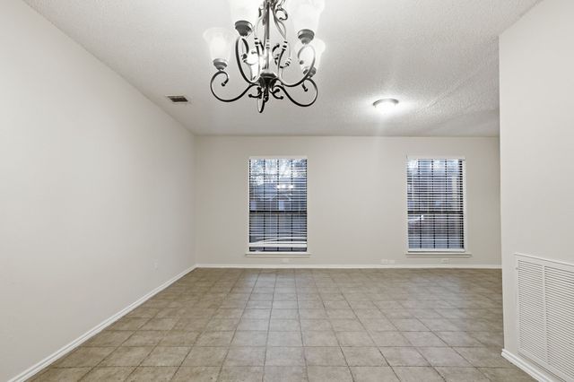 4147 Cedar Drive, Grapevine, TX 76051