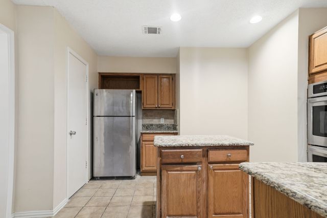 4147 Cedar Drive, Grapevine, TX 76051